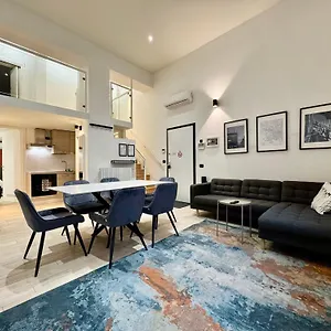 https://future-apartments.italymilanhotels.net