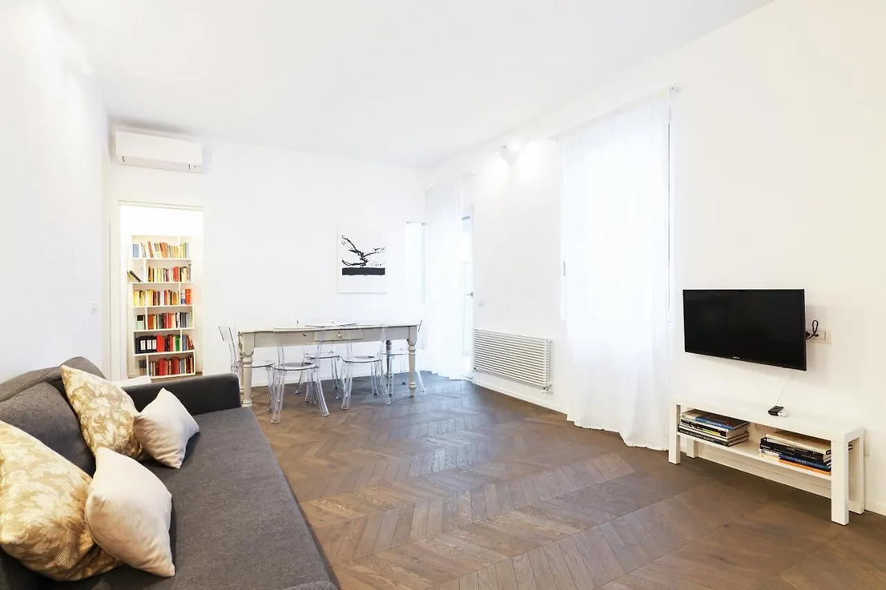 Prestige Boutique Homes - Il Nido Dei Navigli Milan 0*,
